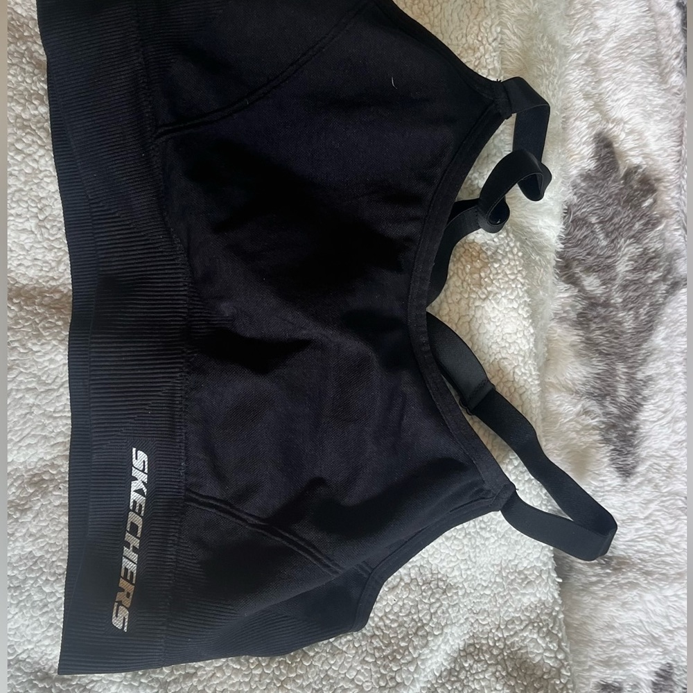 Sports bra